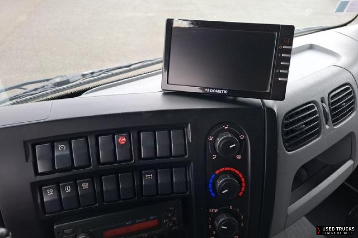 Renault Trucks D 210