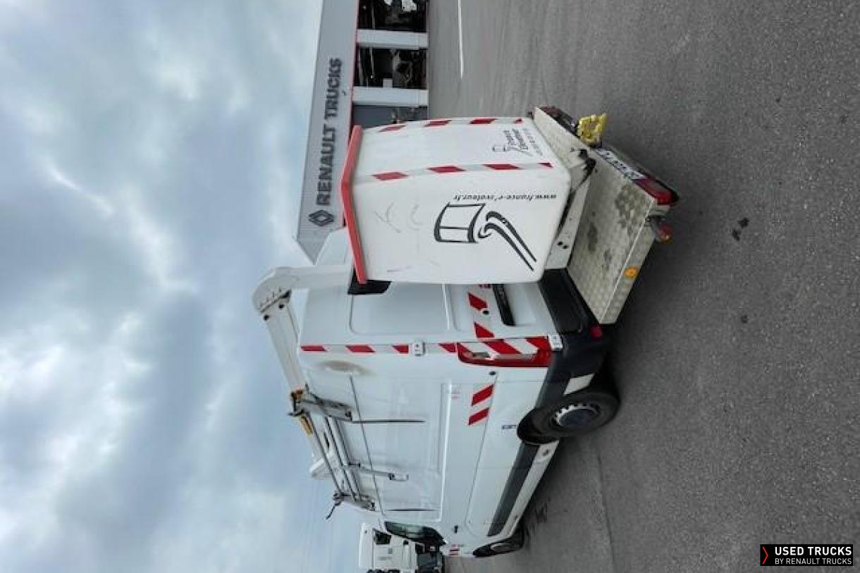 Renault Trucks Master 145