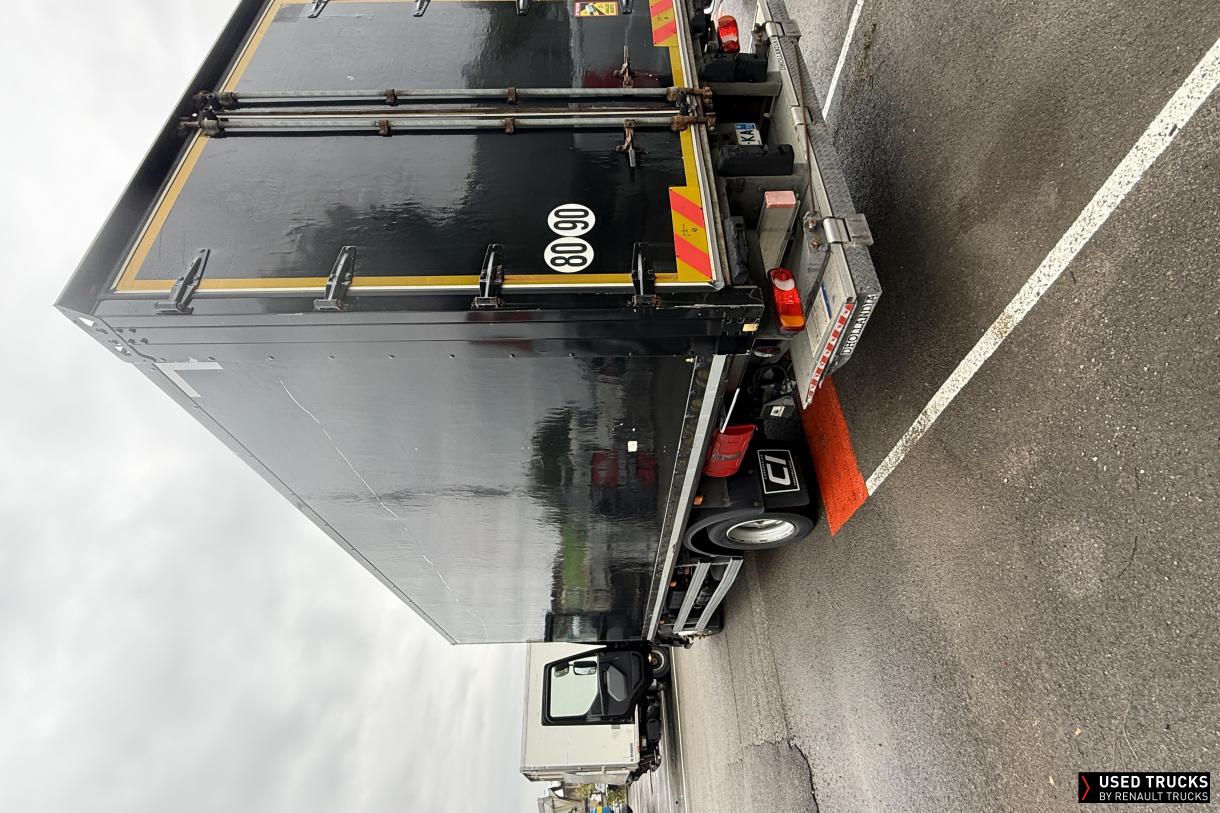 Renault Trucks D 210