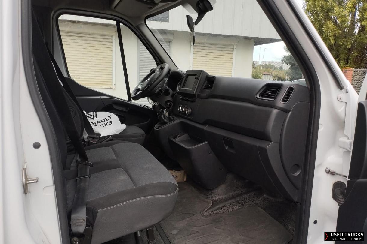 Renault Trucks Master 165