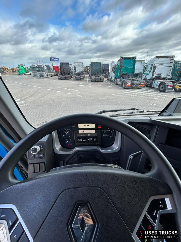 Renault Trucks T 440