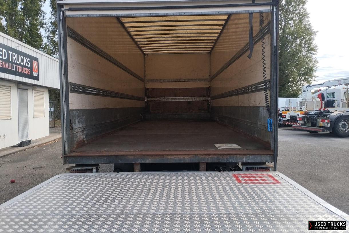 Renault Trucks Midlum 220