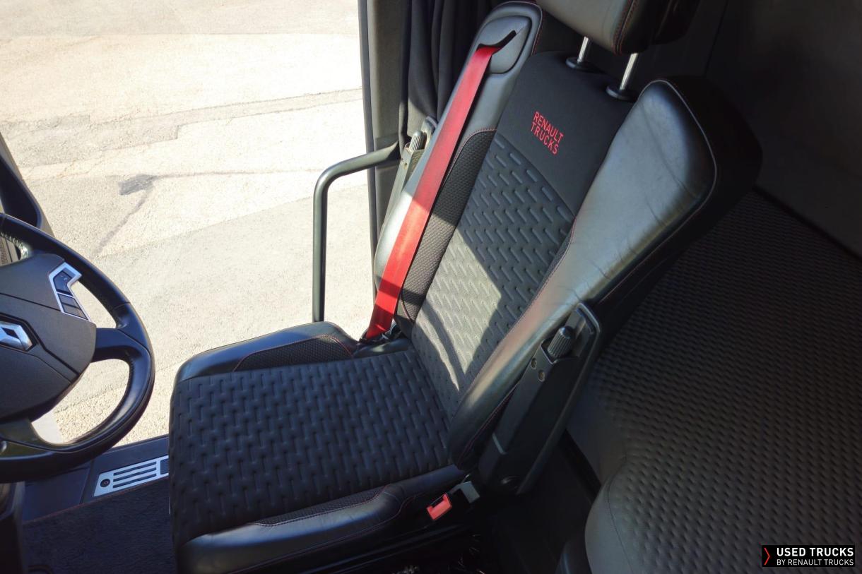Renault Trucks T High 520