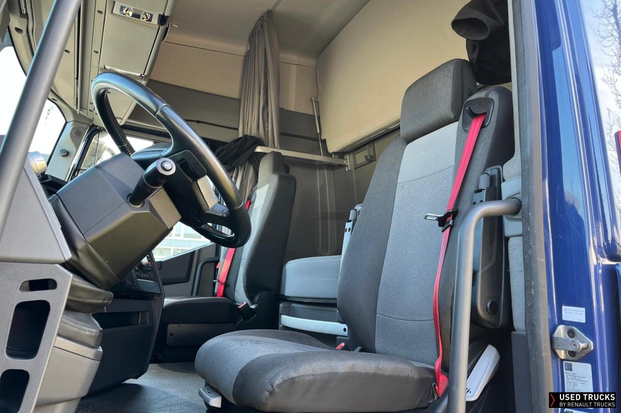 Renault Trucks T 440