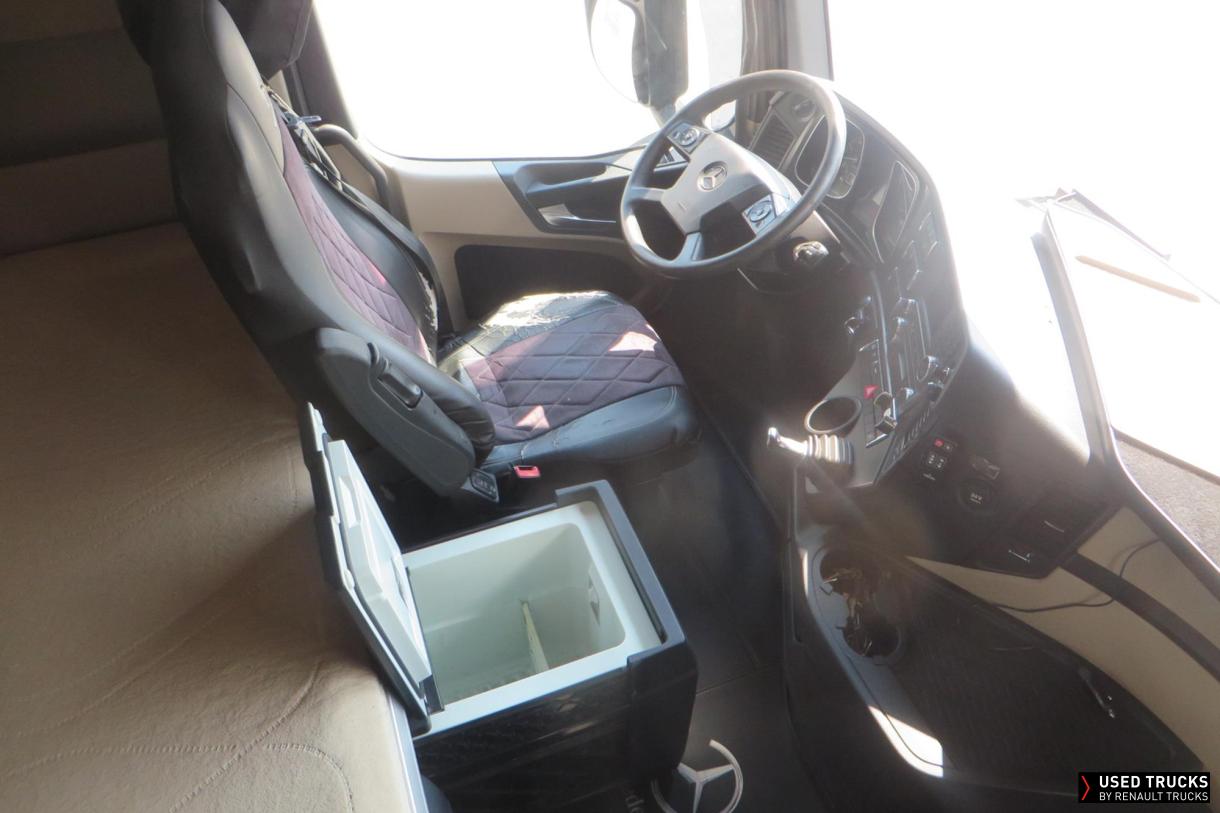 Mercedes-Benz Actros 450