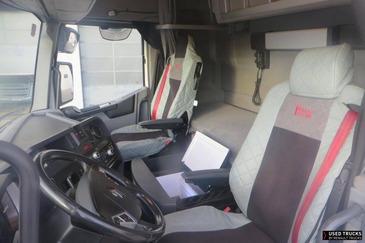 Renault Trucks T High 520