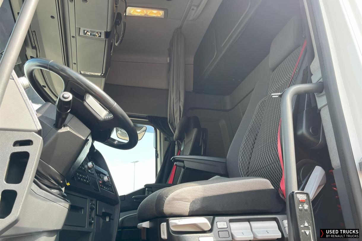 Renault Trucks T 480