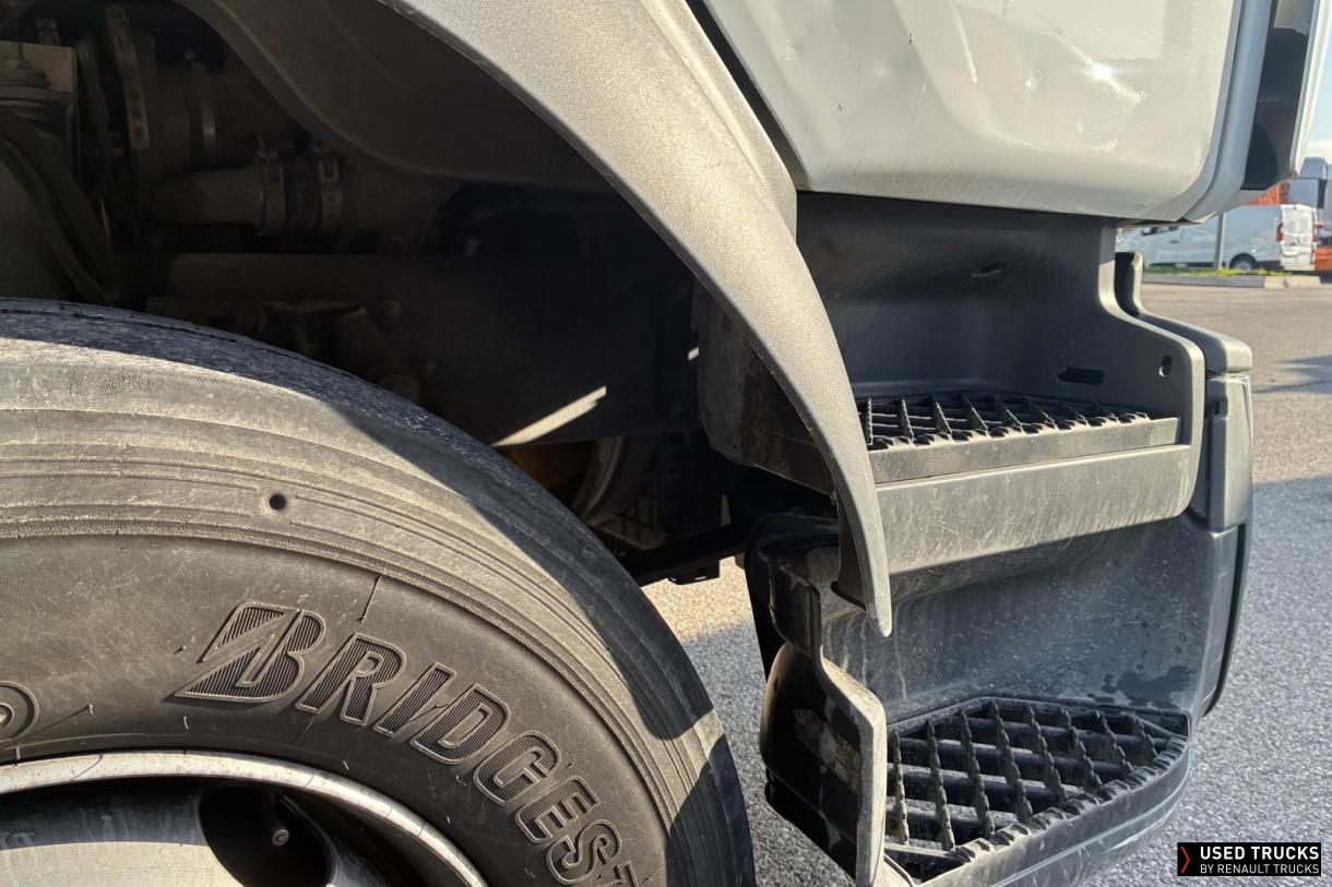 Renault Trucks D Cab 2.1 250