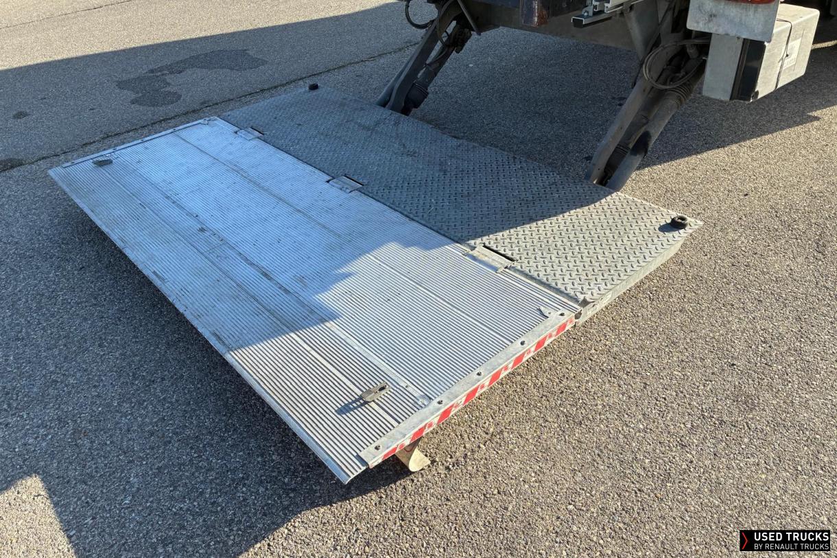 Renault Trucks D Cab 2.1 250