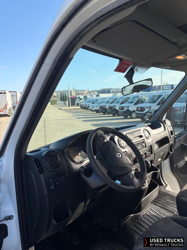 Renault Trucks Master 130