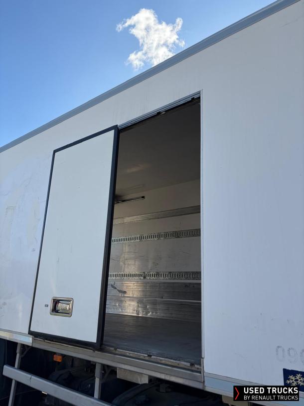 Renault Trucks D 250