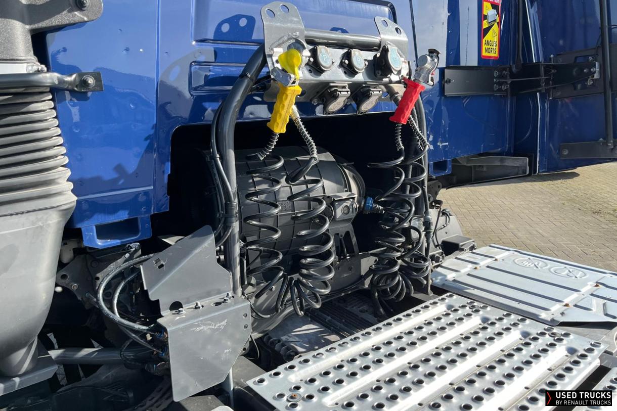 Renault Trucks T 440
