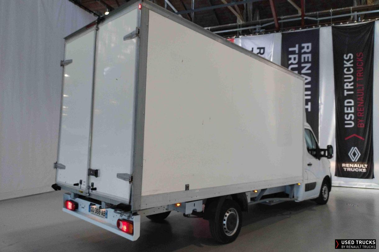 Renault Trucks Master 