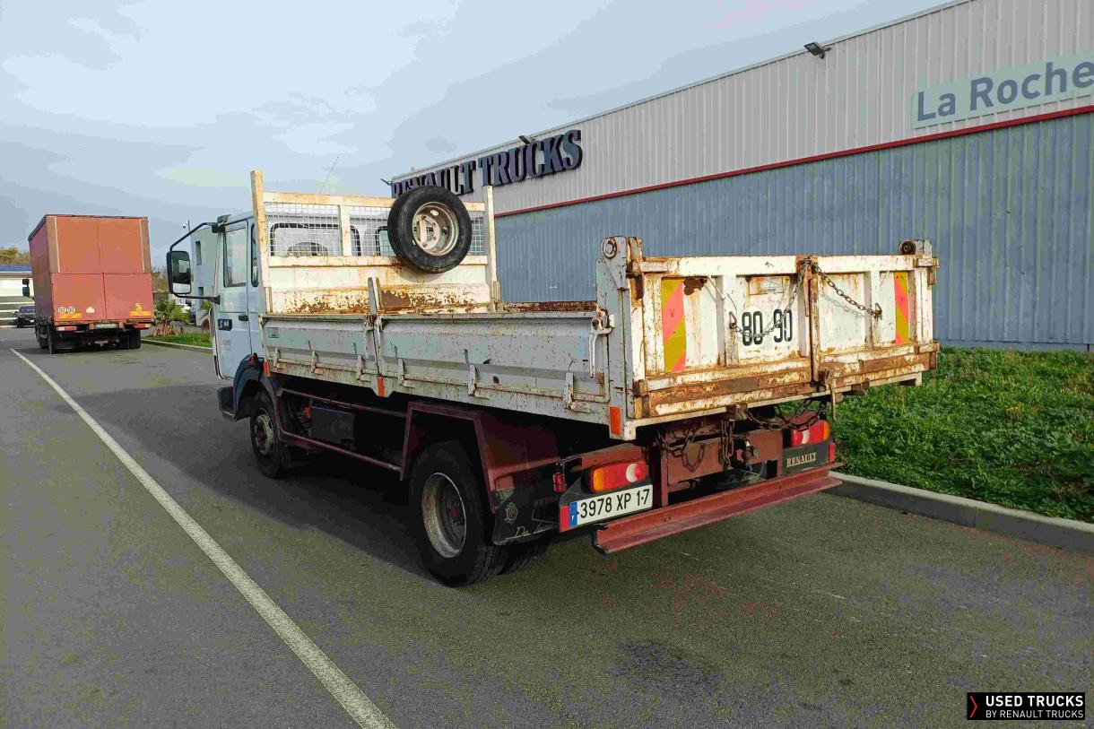 Renault Trucks Midliner 135