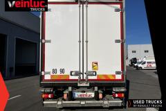 Renault Trucks D
                                          240