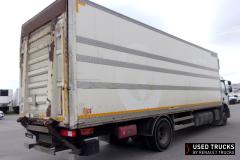 Renault Trucks D Wide
                                          320