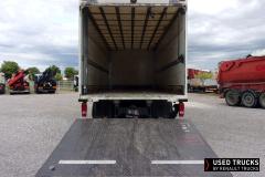 Renault Trucks D Wide
                                          320