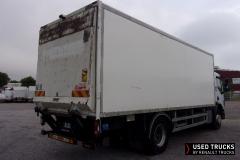 Renault Trucks D Wide
                                          320