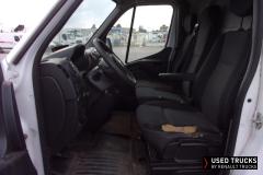 Renault Trucks Master
                                          130