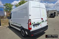 Renault Trucks Master
                                          76