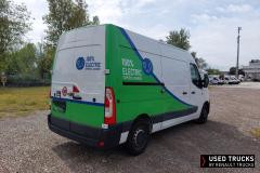 Renault Trucks Master
                                          