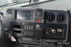 Renault Trucks T
                                          520