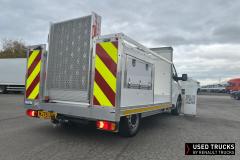 Renault Trucks Trafic
                                          120