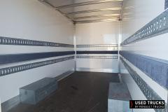 Renault Trucks Master
                                          165