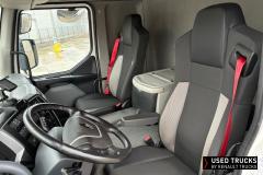 Renault Trucks D
                                          280