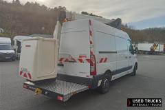 Renault Trucks Master
                                          145
