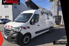 Renault Trucks Master
                                          145