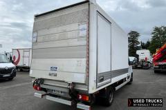 Renault Trucks Master
                                          145