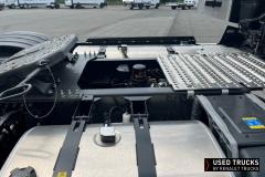 Renault Trucks T High
                                          