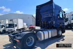 Renault Trucks T
                                          440
