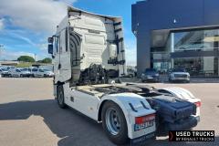 Renault Trucks T High
                                          520
