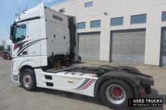 Mercedes-Benz Actros
                                          450