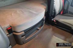 Renault Trucks T
                                          440