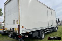Renault Trucks D
                                          210